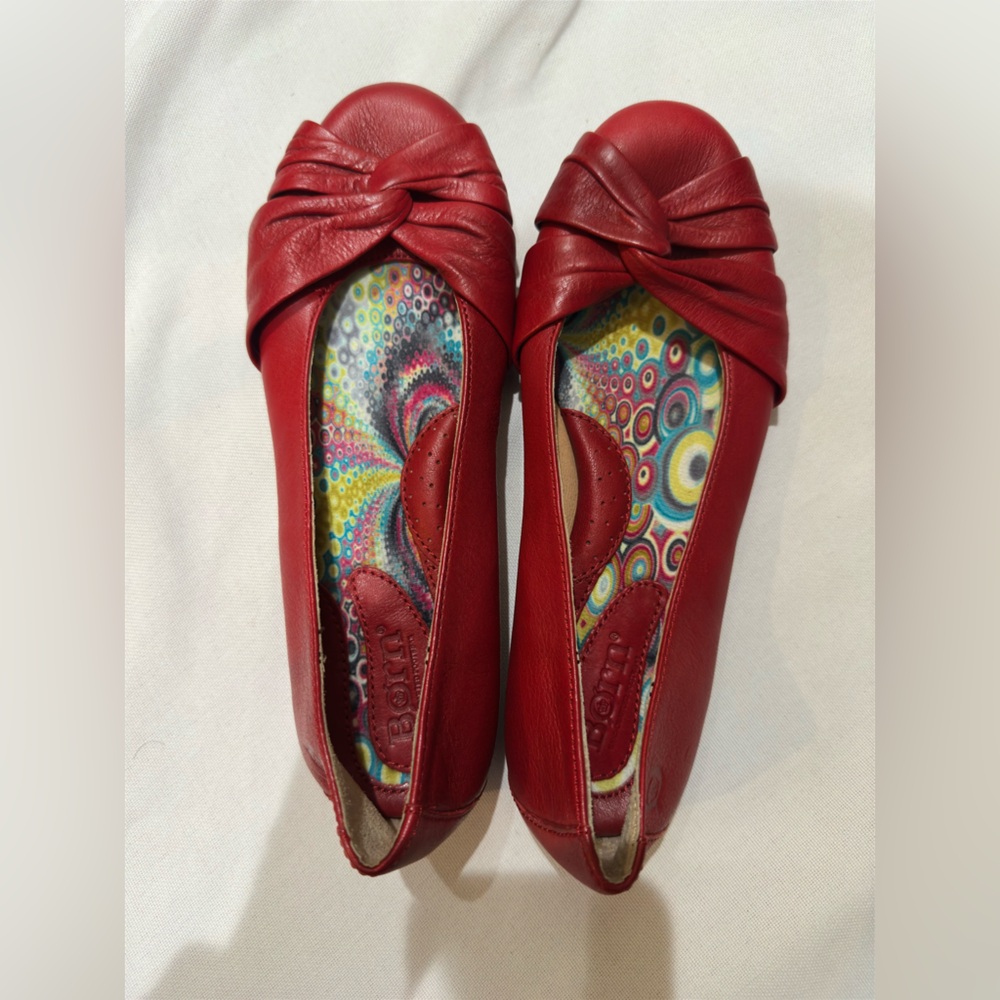 Women’s born shoes size 6.5